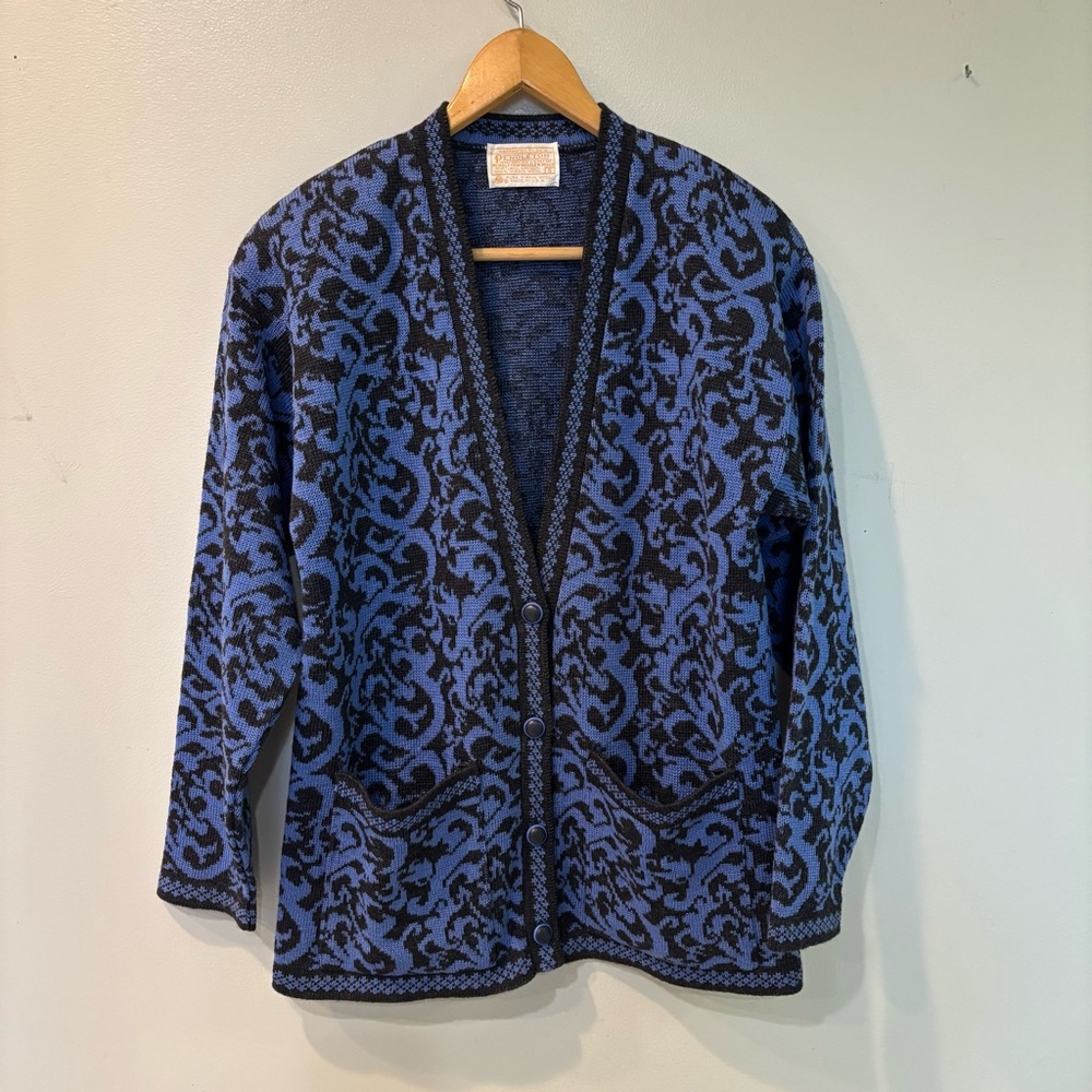 Vintage Pendleton Virgin Wool Padded Shoulder Car… - image 1